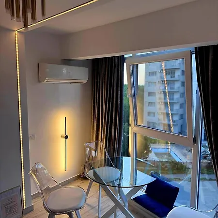 Sea View Ani Apartament *